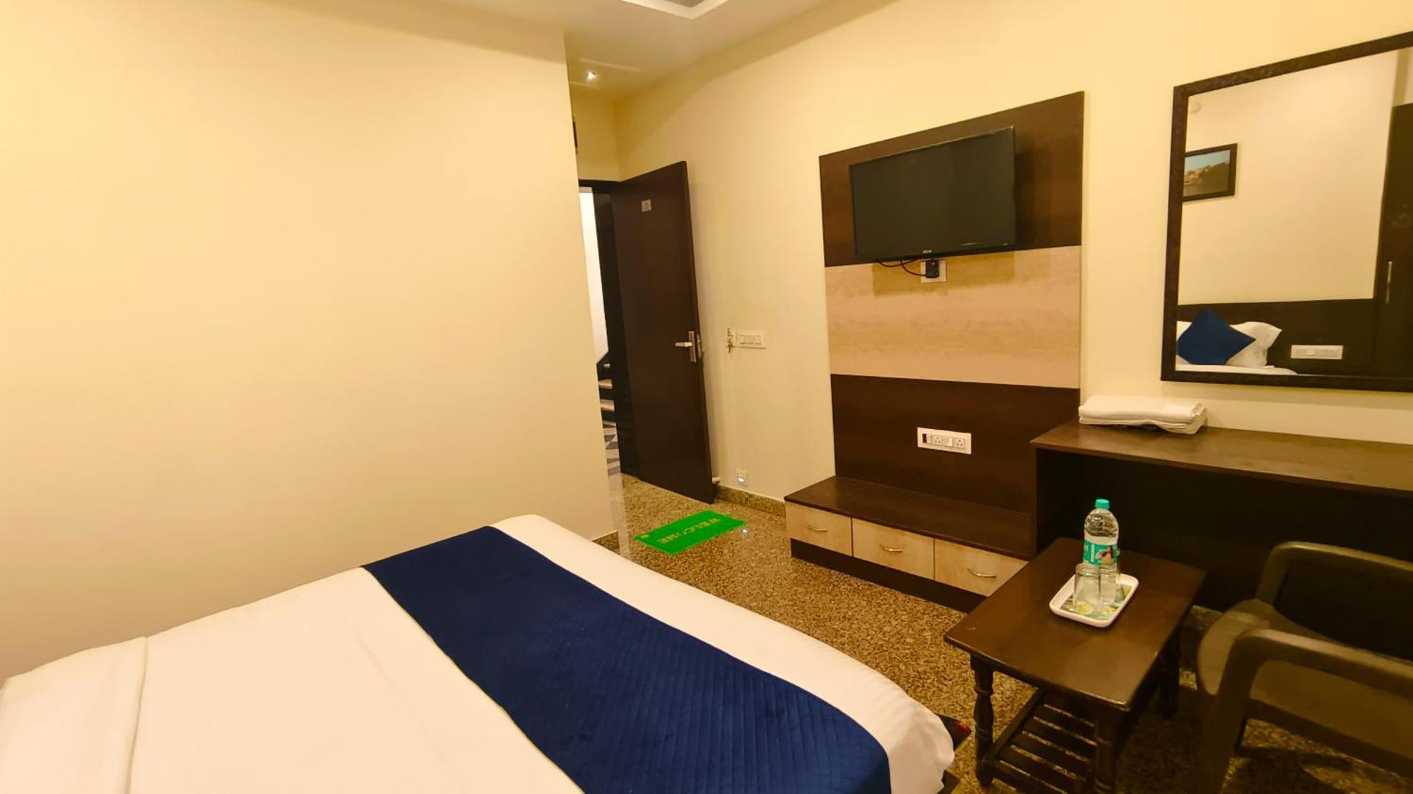 Hotel Rajputana Palace أُودايبور المظهر الخارجي الصورة
