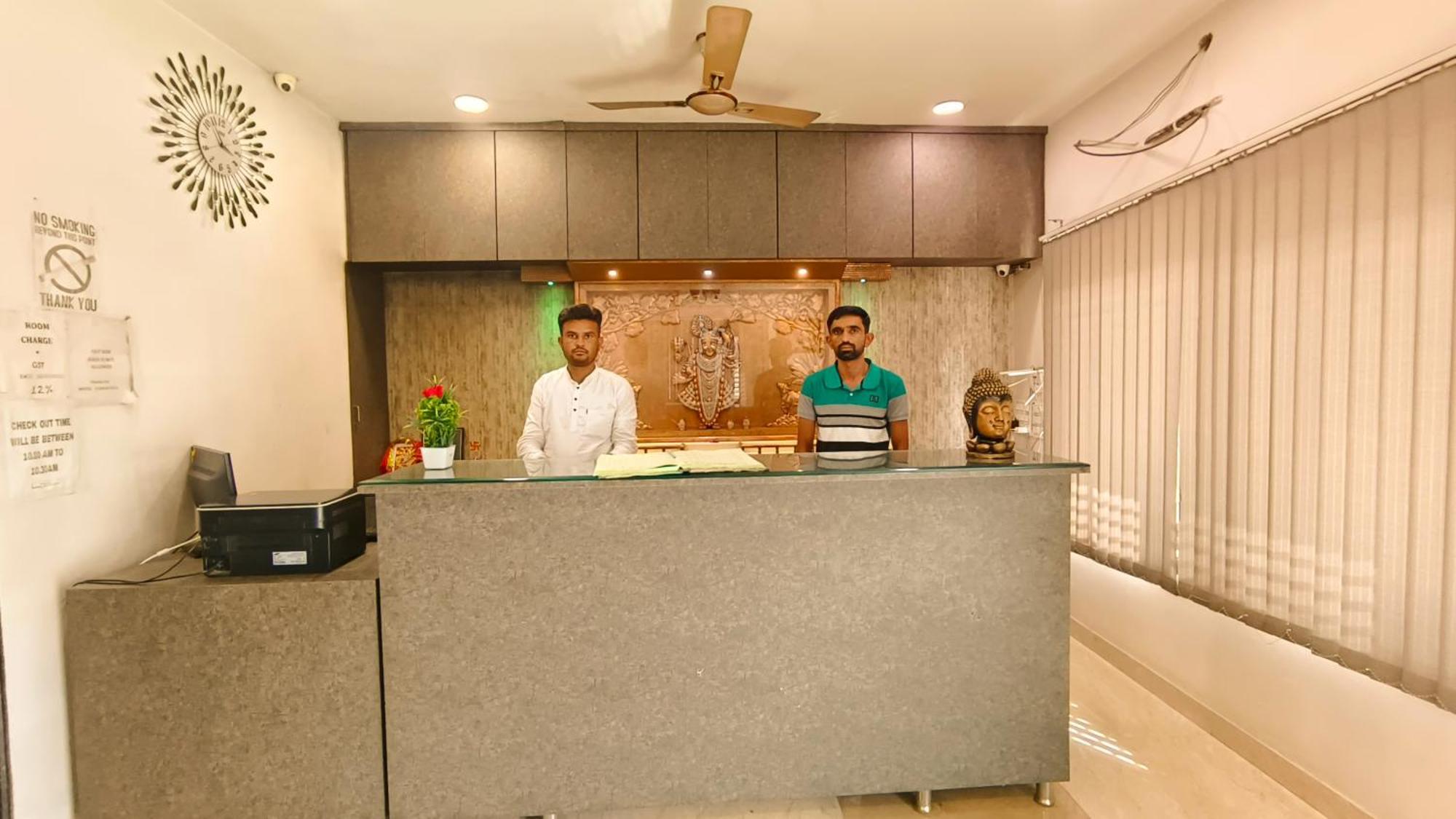 Hotel Rajputana Palace أُودايبور المظهر الخارجي الصورة